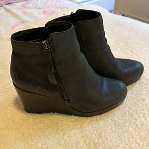 Wedge Zipper shoes